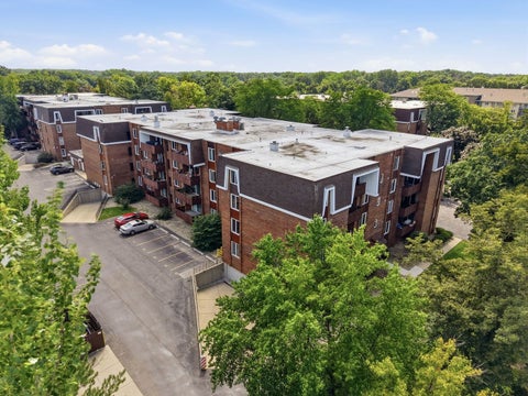 Tiny photo for 121 S Spruce Avenue #207, Wood Dale, IL 60191 (MLS # 12742933)
