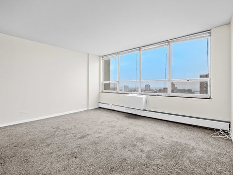 Tiny photo for 6171 N Sheridan Road #1803, Chicago, IL 60660 (MLS # 12391247)
