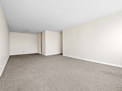 Tiny photo for 6171 N Sheridan Road #1803, Chicago, IL 60660 (MLS # 12391247)