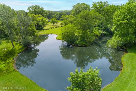 Tiny photo for 153 Algonquin Road, Barrington Hills, IL 60010 (MLS # 12530920)