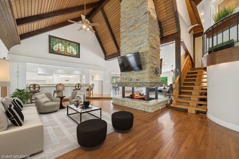 Tiny photo for 153 Algonquin Road, Barrington Hills, IL 60010 (MLS # 12530920)