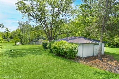 Tiny photo for 153 Algonquin Road, Barrington Hills, IL 60010 (MLS # 12530920)