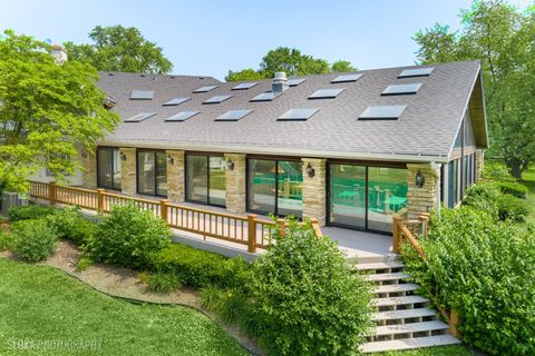 Tiny photo for 153 Algonquin Road, Barrington Hills, IL 60010 (MLS # 12530920)