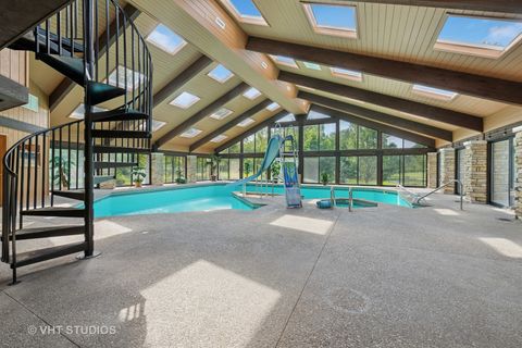 Tiny photo for 153 Algonquin Road, Barrington Hills, IL 60010 (MLS # 12530920)