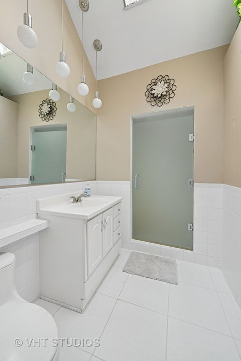 Tiny photo for 153 Algonquin Road, Barrington Hills, IL 60010 (MLS # 12530920)