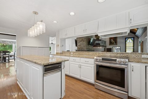 Tiny photo for 153 Algonquin Road, Barrington Hills, IL 60010 (MLS # 12530920)