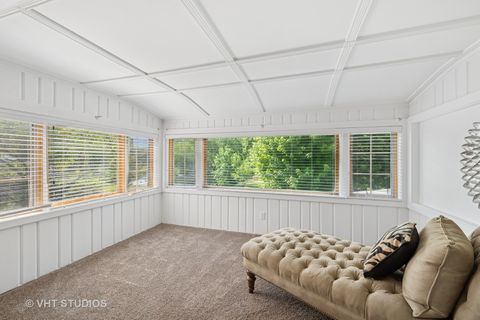 Tiny photo for 153 Algonquin Road, Barrington Hills, IL 60010 (MLS # 12530920)