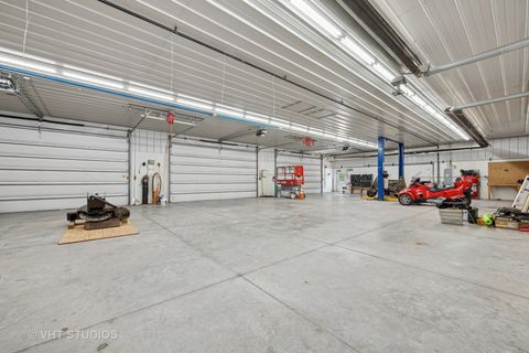 Tiny photo for 153 Algonquin Road, Barrington Hills, IL 60010 (MLS # 12530920)