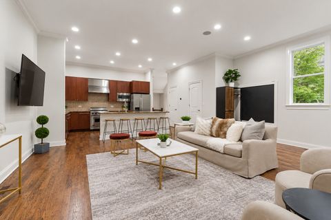 Tiny photo for 2157 W Potomac Avenue #1, Chicago, IL 60622 (MLS # 12676487)