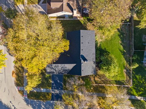 Tiny photo for 210 Westmoreland Lane, Naperville, IL 60540 (MLS # 12528169)