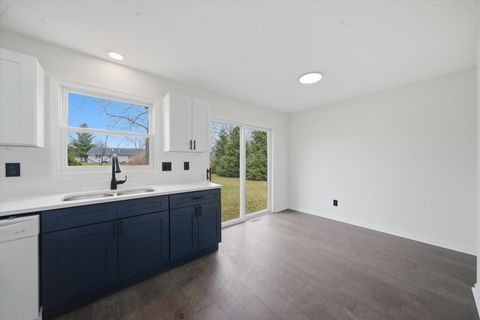 Tiny photo for 508 Pembroke Road SW, Poplar Grove, IL 61065 (MLS # 12607838)