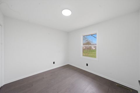 Tiny photo for 508 Pembroke Road SW, Poplar Grove, IL 61065 (MLS # 12607838)