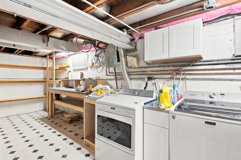Tiny photo for 792 N Kenilworth Avenue, Elmhurst, IL 60126 (MLS # 12769247)