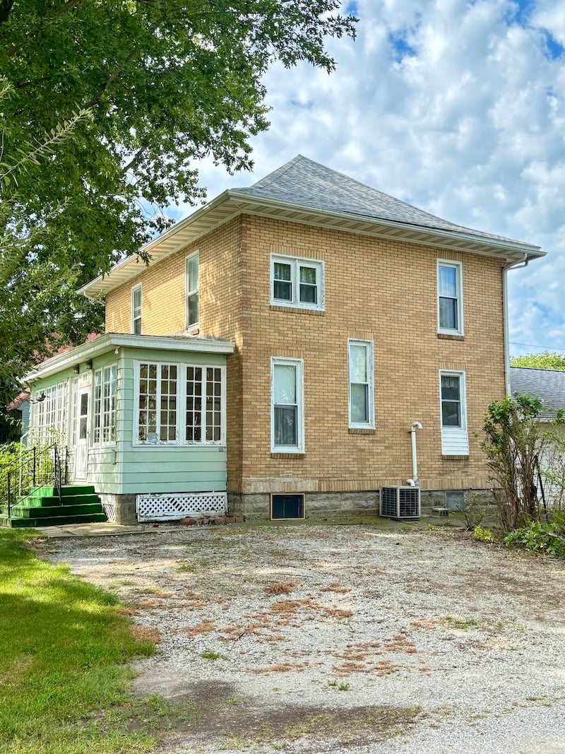111 N Adams Street