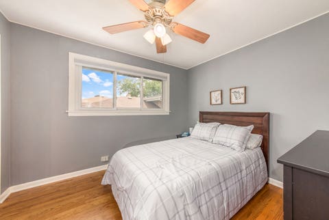 Tiny photo for 1214 S Pine Avenue, Arlington Heights, IL 60005 (MLS # 12677629)