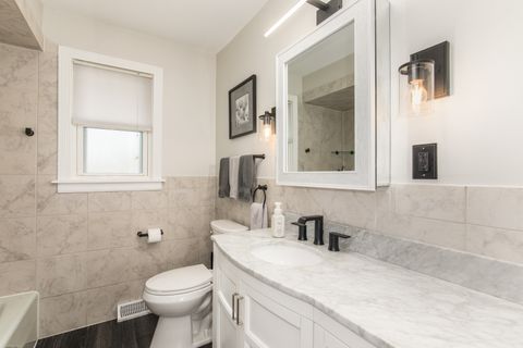 Tiny photo for 1214 S Pine Avenue, Arlington Heights, IL 60005 (MLS # 12677629)