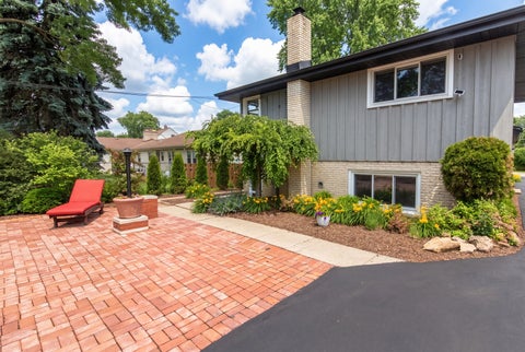 Tiny photo for 1214 S Pine Avenue, Arlington Heights, IL 60005 (MLS # 12677629)