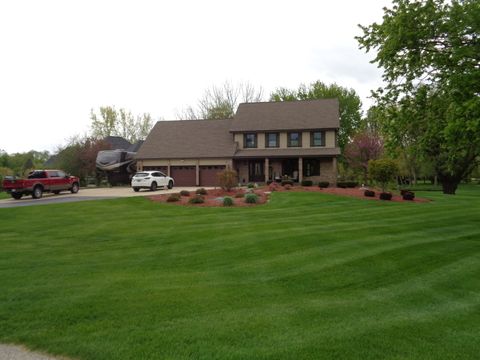 Photo of 13N470 Chisholm Trail, Elgin, IL 60124 (MLS # 12636018)