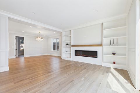 Tiny photo for 6235 N Kedvale Avenue, Chicago, IL 60646 (MLS # 12632419)