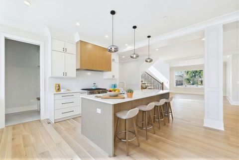 Tiny photo for 6235 N Kedvale Avenue, Chicago, IL 60646 (MLS # 12632419)