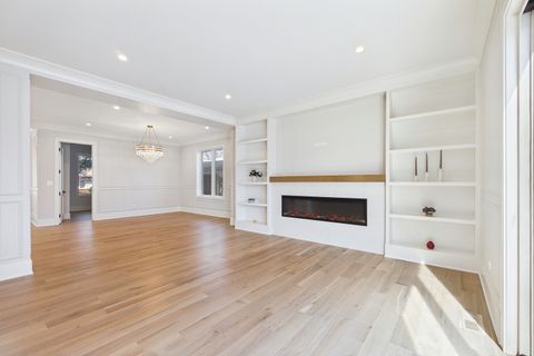 Tiny photo for 6235 N Kedvale Avenue, Chicago, IL 60646 (MLS # 12632419)