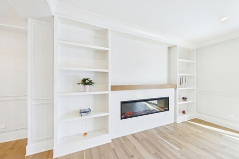 Tiny photo for 6235 N Kedvale Avenue, Chicago, IL 60646 (MLS # 12632419)