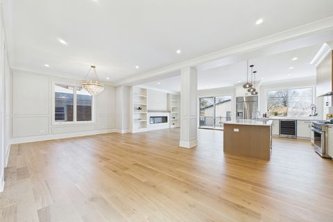 Tiny photo for 6235 N Kedvale Avenue, Chicago, IL 60646 (MLS # 12632419)