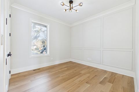 Tiny photo for 6235 N Kedvale Avenue, Chicago, IL 60646 (MLS # 12632419)