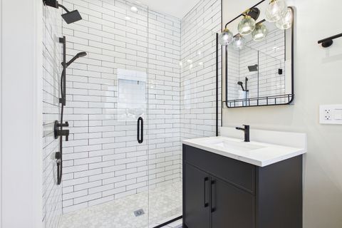 Tiny photo for 6235 N Kedvale Avenue, Chicago, IL 60646 (MLS # 12632419)