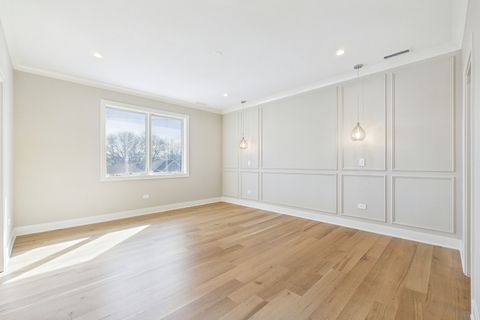 Tiny photo for 6235 N Kedvale Avenue, Chicago, IL 60646 (MLS # 12632419)