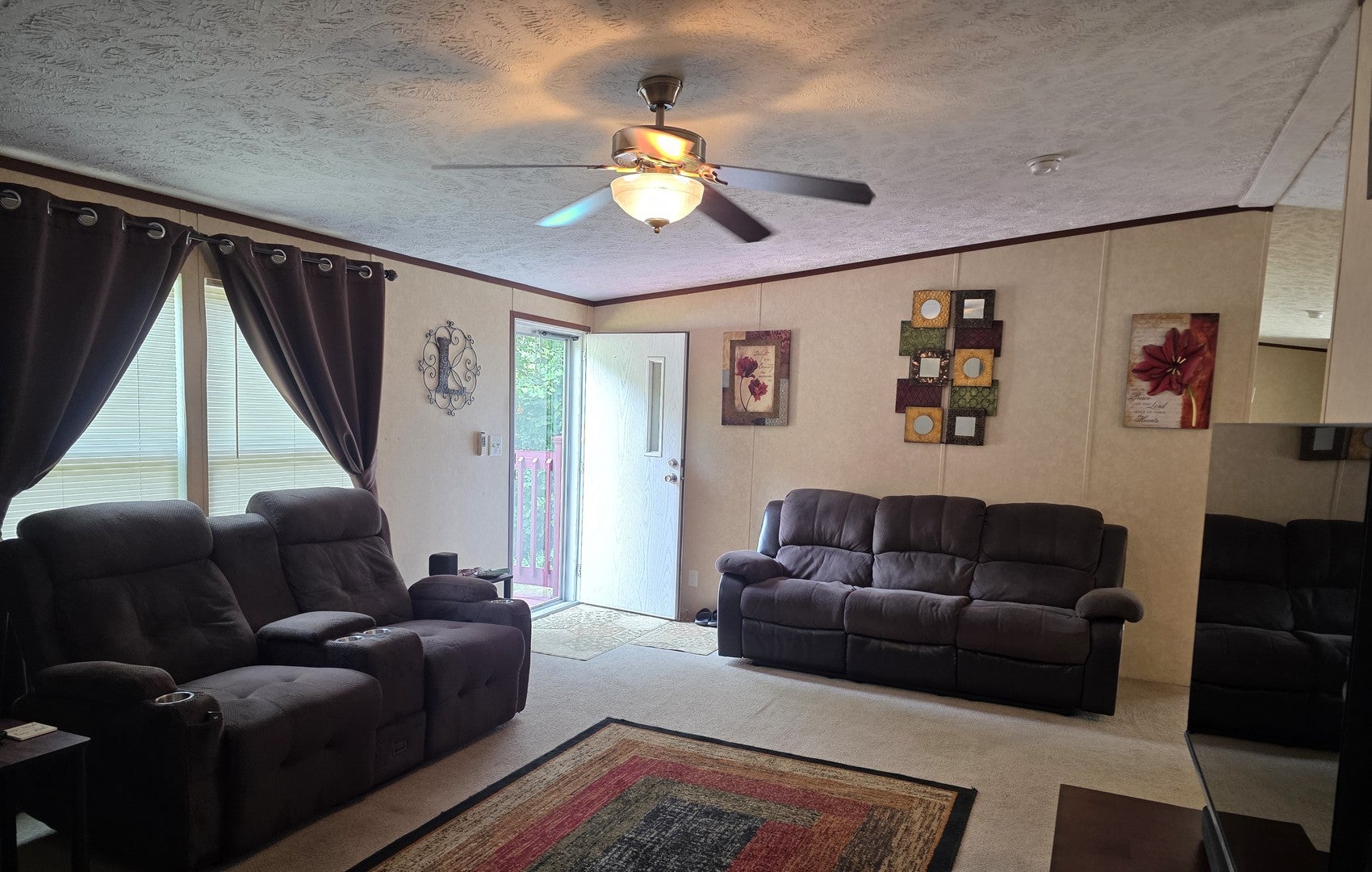 830 Telephone Road