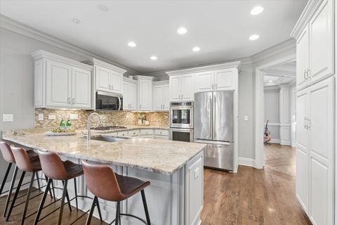 Tiny photo for 439 Hill Avenue, Glen Ellyn, IL 60137 (MLS # 12608939)