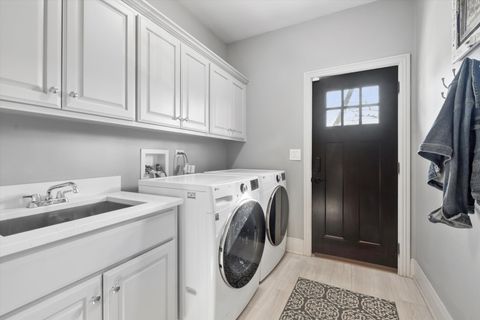 Tiny photo for 439 Hill Avenue, Glen Ellyn, IL 60137 (MLS # 12608939)