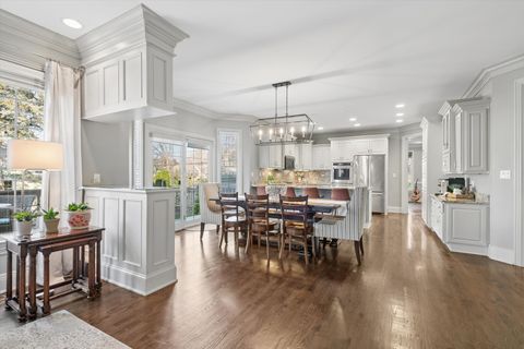 Tiny photo for 439 Hill Avenue, Glen Ellyn, IL 60137 (MLS # 12608939)