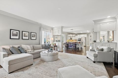 Tiny photo for 439 Hill Avenue, Glen Ellyn, IL 60137 (MLS # 12608939)