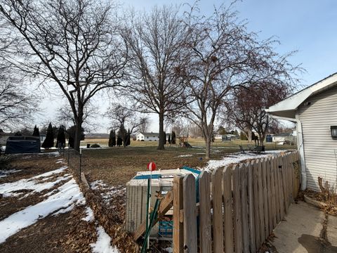 Tiny photo for 2276 Cross Street, Freeport, IL 61032 (MLS # 12541439)