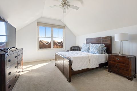 Tiny photo for 1856 Admiral Court, Glenview, IL 60026 (MLS # 12505802)