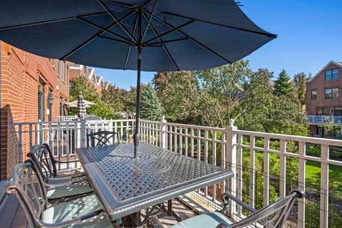 Tiny photo for 1856 Admiral Court, Glenview, IL 60026 (MLS # 12505802)