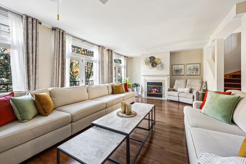 Tiny photo for 1856 Admiral Court, Glenview, IL 60026 (MLS # 12505802)