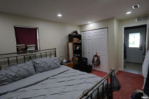 Tiny photo for 290 W 3RD Street, Bonnie, IL 62816 (MLS # EB459924)