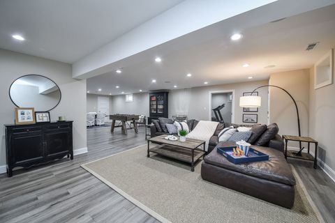 Tiny photo for 520 Anthony Street #520, Glen Ellyn, IL 60137 (MLS # 12494468)