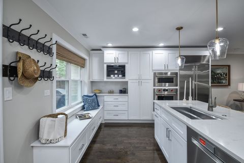 Tiny photo for 520 Anthony Street #520, Glen Ellyn, IL 60137 (MLS # 12494468)