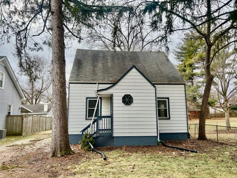 Photo of 28w471 Batavia Road, Warrenville, IL 60555 (MLS # 12530530)