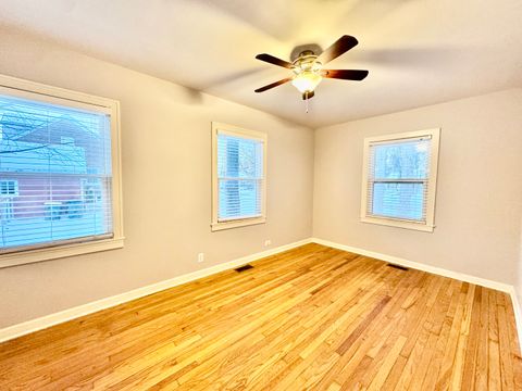 Tiny photo for 28w471 Batavia Road, Warrenville, IL 60555 (MLS # 12530530)