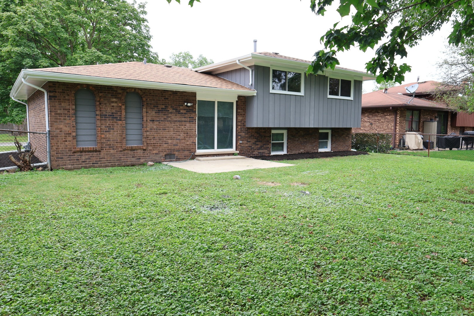 5 Lakewood Court