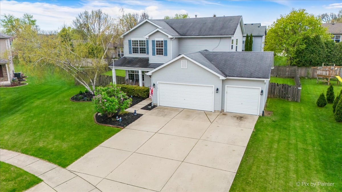 3112 ALMOND Lane