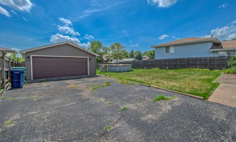 Tiny photo for 8929 W 169th Place, Orland Hills, IL 60487 (MLS # 12479555)