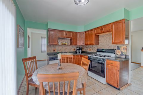 Tiny photo for 8929 W 169th Place, Orland Hills, IL 60487 (MLS # 12479555)