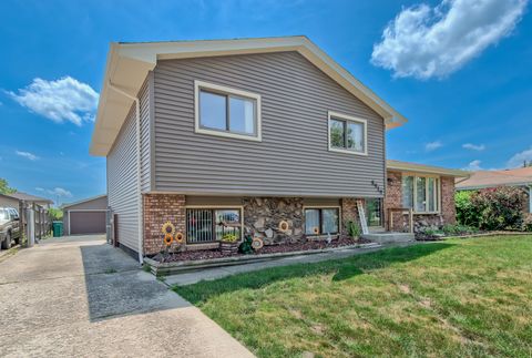 Tiny photo for 8929 W 169th Place, Orland Hills, IL 60487 (MLS # 12479555)