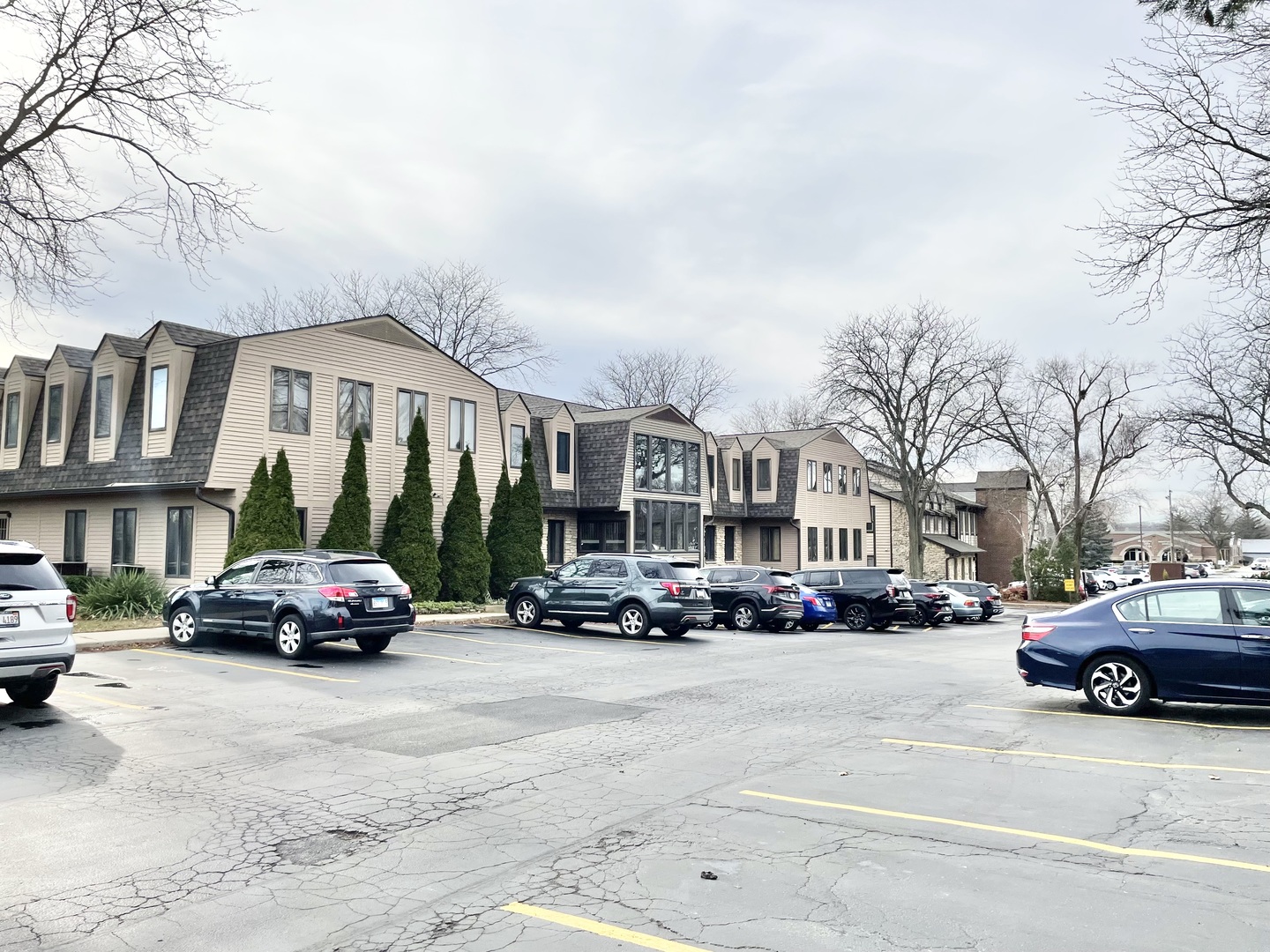 Photo 1 of 7 — 2000 Larkin Avenue 301, Elgin, IL 60123
